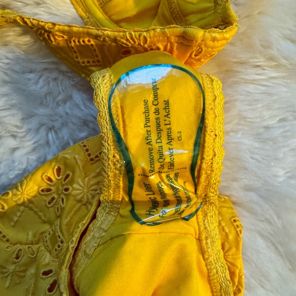 Kate Spade Embroidered Bikini Set 👙 - Picture 6 of 6